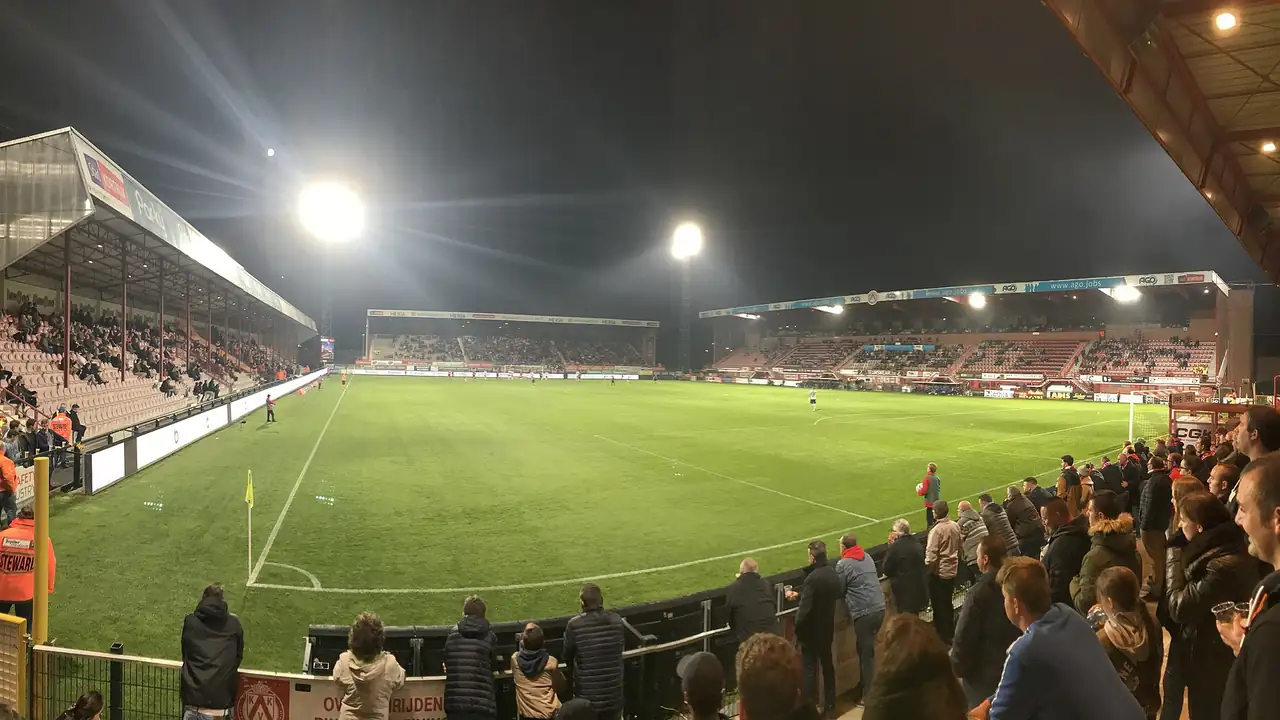 Het Guldensporenstadion, Kortrijk – Sint-Truiden, oktober 2018