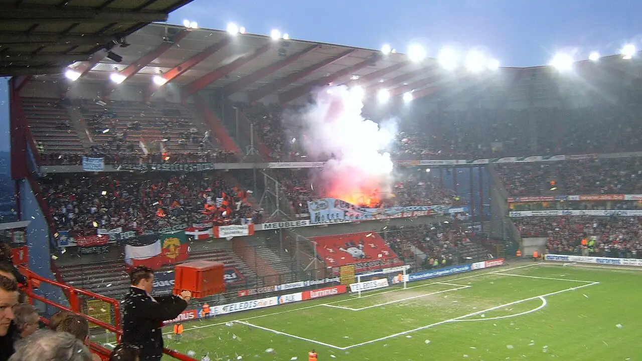 Sclessin, Stade Maurice Dufrasne, tegen Brussels, april 2006